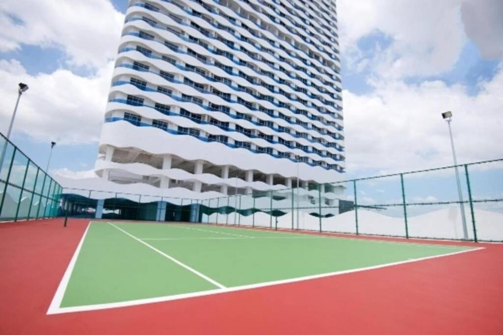 The Wave - Kota Laksamana -- Pool View -- 6 Pax Malacca Exterior foto